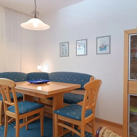2-raum Hoernerwiesen - Hallenbad & Sauna