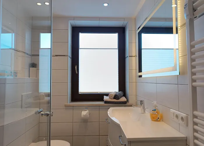 2-raum Hoernerwiesen - Hallenbad & Sauna アパート